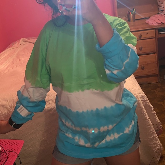 J. American Tops - Tie Dye Oversized Long Sleeve